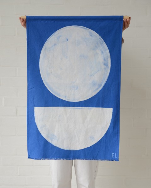 BLAUDRUCK . FRANZISKA LUTZE . Halbkreis Kreis blau . 2024